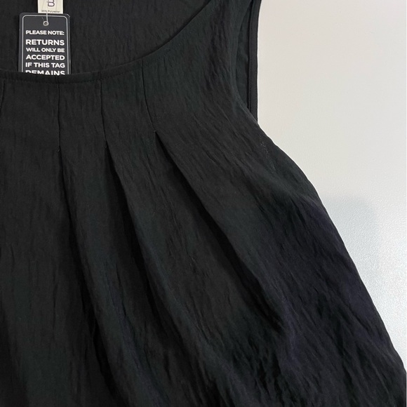 🧁black ruffle flowy tank top witchy whimsigoth fall goth emo grunge punk layer - Picture 4 of 8